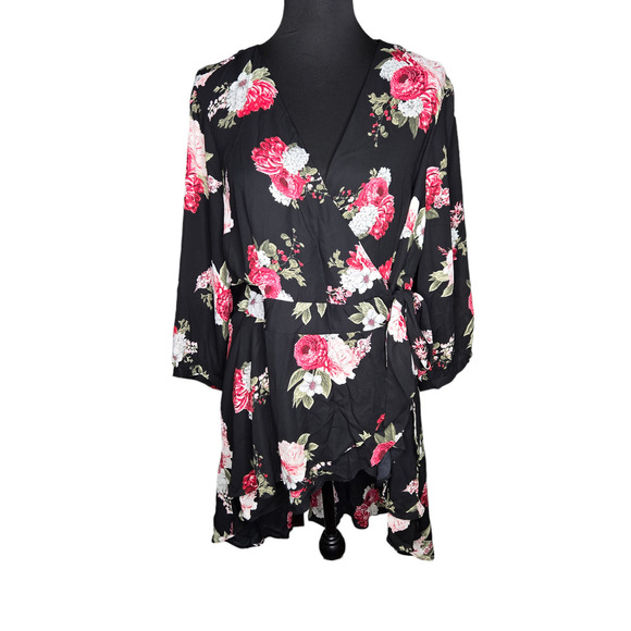 Torrid Black Floral Hi-Lo Tie Front Blouse Size: 1 - Picture 2 of 6